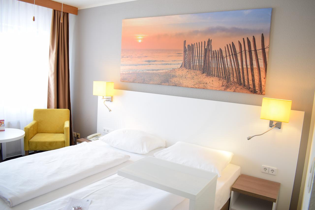 Astral'Inn Leipzig Hotel & Restaurant ภายนอก รูปภาพ